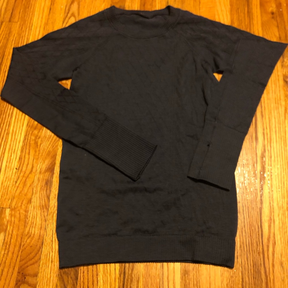 Lululemon Cable Knit Sweater in Navy Size 4
